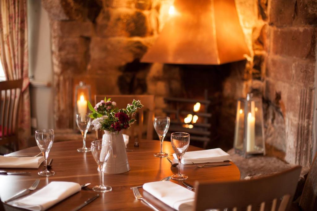 Pollards Inn Willaston  Екстер'єр фото